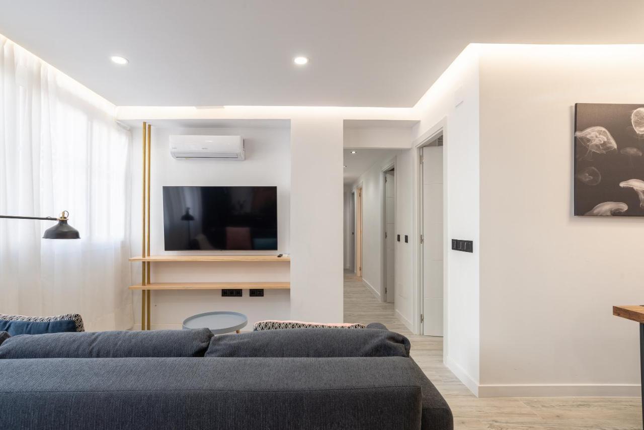 Nuevo Estacion Central Playa 3 Dorm Ac Malaga Bagian luar foto